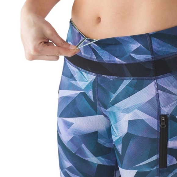 Lululemon Inspire Tight II Mesh Pretty Prism Multi Legging Size 4 - Picture 3 of 16
